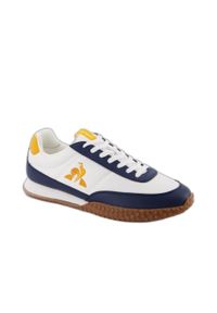 Le Coq Sportif - Buty do chodzenia męskie Le coq sportif 2310329. Zapięcie: sznurówki. Kolor: biały. Materiał: skóra, materiał. Szerokość cholewki: normalna. Sport: turystyka piesza