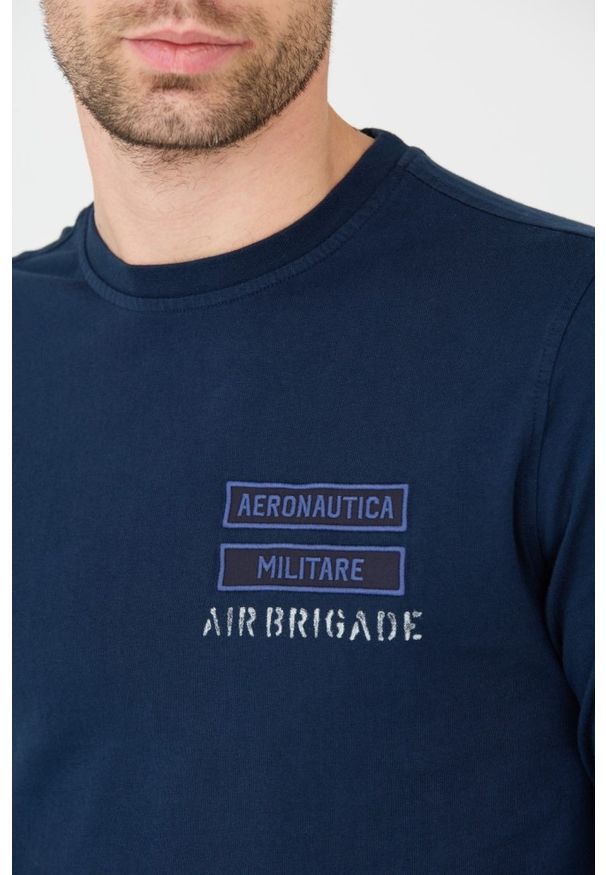 Aeronautica Militare - AERONAUTICA MILITARE Granatowy longsleeve. Kolor: niebieski. Długość rękawa: długi rękaw