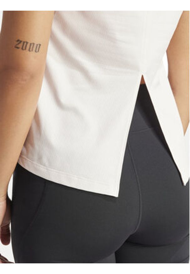 Adidas - adidas Koszulka techniczna Studio IS2961 Różowy Regular Fit. Kolor: różowy. Materiał: syntetyk