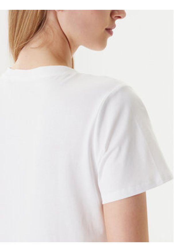 Guess T-Shirt W5YI38 I3Z14 Biały Regular Fit. Kolor: biały. Materiał: bawełna