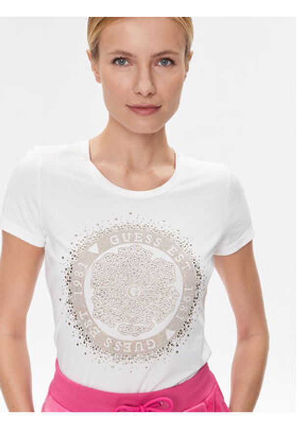 Guess T-Shirt Camelia W4RI47 J1314 Biały Slim Fit. Kolor: biały. Materiał: bawełna