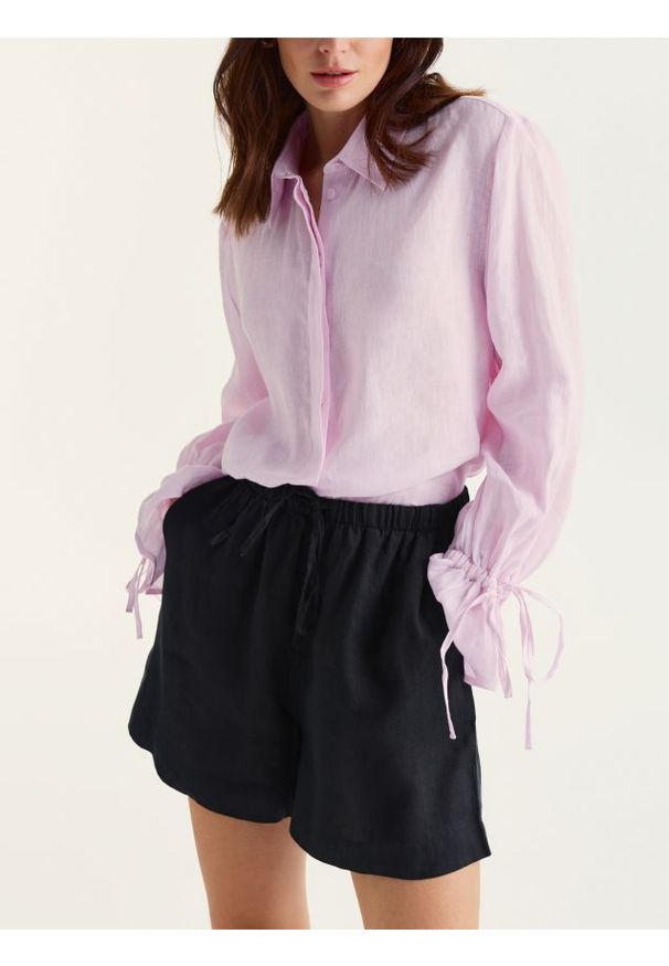 Reserved - Lniane szorty - czarny. Kolor: czarny. Materiał: len