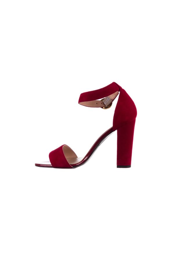 Sandały Bayla-056 8024-1432 Burgund Zamsz, Skóra naturalna. Okazja: do pracy, na spotkanie biznesowe. Zapięcie: klamry. Kolor: czerwony. Materiał: skóra. Obcas: na obcasie. Styl: elegancki, biznesowy. Wysokość obcasa: średni