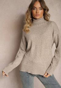Renee - Szaro-Beżowy Golf o Klasycznym Kroju Savelle. Okazja: na co dzień. Typ kołnierza: golf. Kolor: beżowy. Materiał: jeans. Długość rękawa: długi rękaw. Długość: długie. Styl: klasyczny