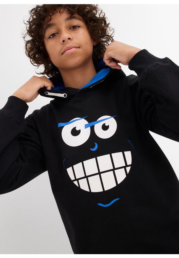 bonprix - Bluza z kapturem z czystej bawełny. Typ kołnierza: kaptur. Kolor: czarny. Materiał: bawełna. Wzór: aplikacja, nadruk