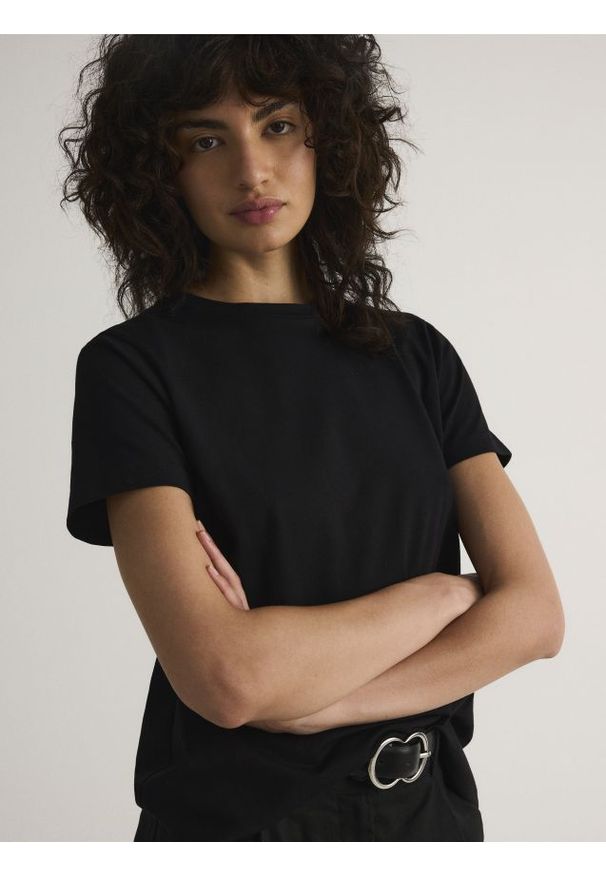 Reserved - Bawełniany t-shirt regular - czarny. Kolor: czarny. Materiał: bawełna