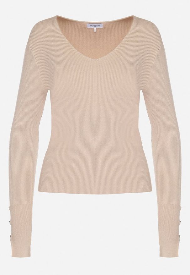 Born2be - Beżowy Sweter z Wiskozą i Nitami na Rękawach Sonavea. Okazja: na co dzień. Typ kołnierza: dekolt w kształcie V. Kolor: beżowy. Materiał: wiskoza. Wzór: aplikacja. Styl: elegancki, casual