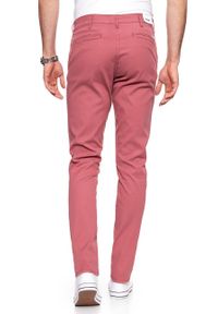 Wrangler - WRANGLER SPODNIE MĘSKIE CHINO BRICK RED W16LHE68G 112127313. Materiał: materiał #5