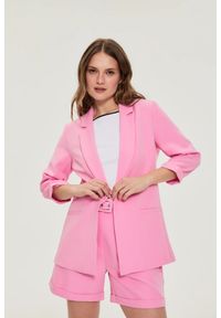 MOODO - Marynarka z rękawami 3/4 różowa. Kolor: różowy. Materiał: elastan, poliester #1