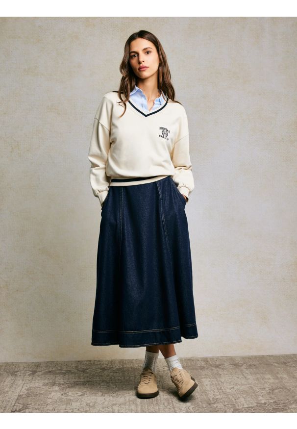 Big-Star - Spódnica damska midi jeansowa rozkloszowana granatowa Scarlet 652. Okazja: na spacer, do pracy. Kolor: niebieski. Materiał: jeans. Wzór: haft, gładki. Styl: elegancki