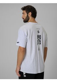 4f - 4F T-shirt loose z nadrukiem męski - szary M. Okazja: na co dzień. Kolor: szary. Materiał: materiał, bawełna, dzianina. Wzór: nadruk. Styl: casual #1