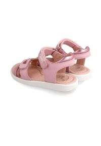 Garvalin sandały skórzane dziecięce kolor różowy. Zapięcie: rzepy. Kolor: różowy. Materiał: skóra