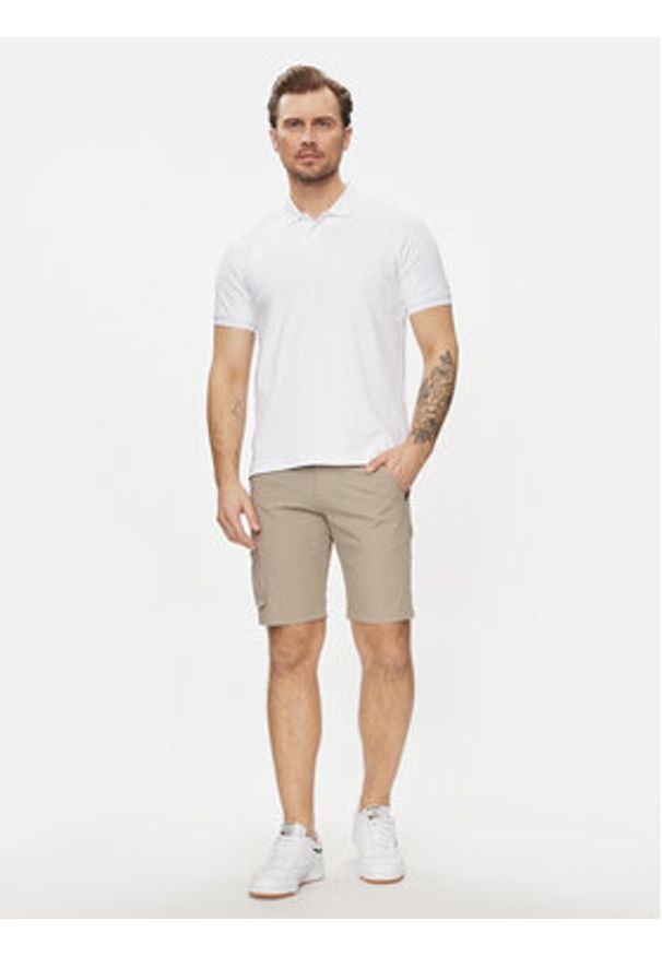 CMP Polo 31T7497V Biały Regular Fit. Typ kołnierza: polo. Kolor: biały. Materiał: syntetyk
