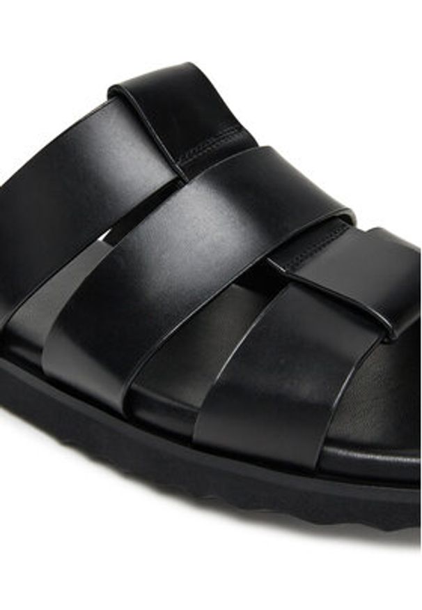 Aldo Klapki Light 13914641 Czarny. Kolor: czarny. Materiał: skóra