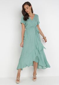 Born2be - Miętowa Sukienka Echosia. Kolor: miętowy. Materiał: materiał. Długość rękawa: krótki rękaw. Wzór: kropki. Typ sukienki: kopertowe. Długość: maxi #4