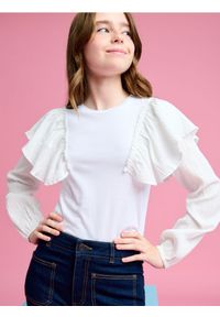 Sinsay - Bluzka z długimi rękawami - biały. Typ kołnierza: kołnierz z falbankami. Kolor: biały. Długość rękawa: długi rękaw. Długość: długie #1