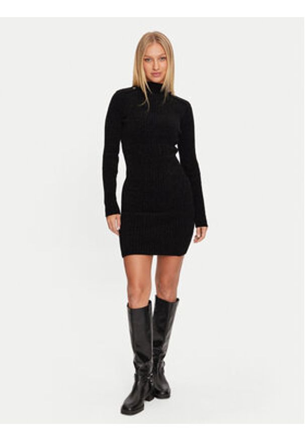 Guess Sukienka dzianinowa Keily W4BK27 Z3JE0 Czarny Regular Fit. Kolor: czarny. Materiał: syntetyk
