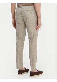 Bugatti Chinosy 1950-16210E Beżowy Slim Fit. Kolor: beżowy. Materiał: bawełna #3