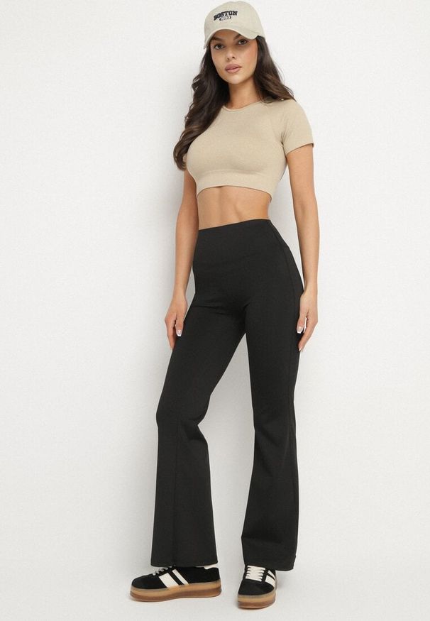 Born2be - Czarne Spodnie Legginsy Typu Dzwony z Wysokim Stanem Melonell. Stan: podwyższony. Kolor: czarny