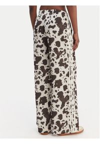 Adidas - adidas Spodnie dresowe Satin KA2668 Brązowy Wide Leg. Kolor: brązowy. Materiał: syntetyk #4