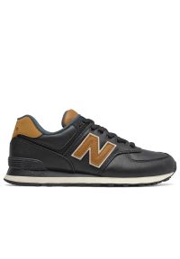 Buty New Balance ML574OMD - czarne. Okazja: na co dzień. Kolor: czarny. Materiał: guma, skóra. Szerokość cholewki: normalna. Model: New Balance 574 #1
