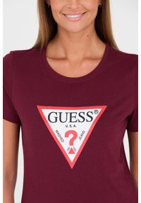Guess - GUESS Bordowy t-shirt Original Tee. Kolor: czerwony. Materiał: bawełna