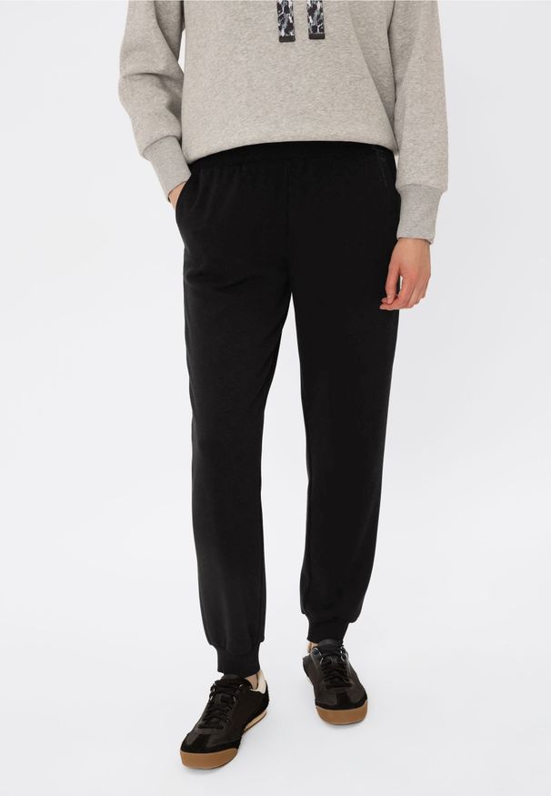 Volcano - Spodnie dresowe N-SILO. Materiał: dresówka