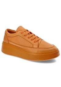 Pomarańczowe Sneakersy Venezia Stylowe Obuwie Damskie. Kolor: pomarańczowy. Materiał: skóra. Szerokość cholewki: normalna. Sezon: wiosna. Obcas: na platformie