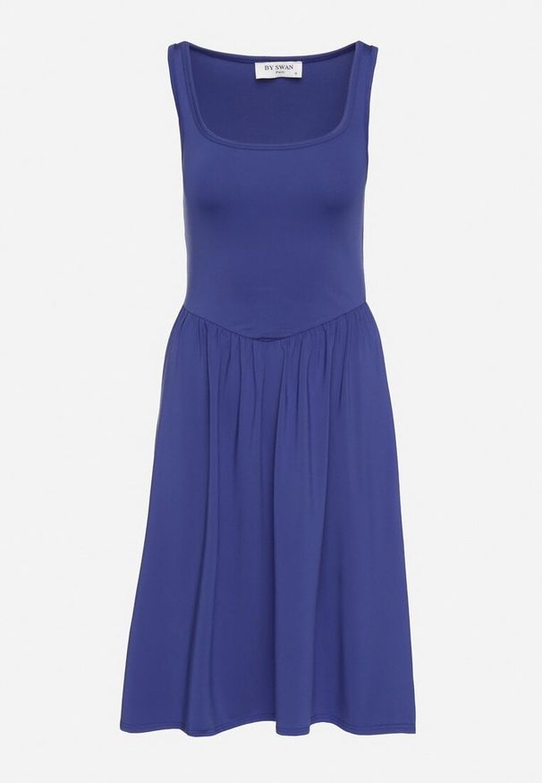 Born2be - Niebieska Sukienka z Wiskozą o Rozkloszowanym Kroju Edivane. Okazja: na co dzień. Kolor: niebieski. Materiał: wiskoza. Długość rękawa: na ramiączkach. Sezon: wiosna, lato. Typ sukienki: rozkloszowane. Styl: casual