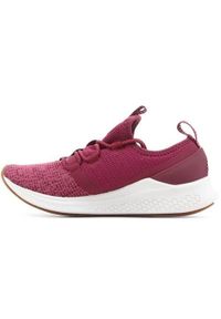 Buty do biegania damskie New Balance WLAZRMP. Zapięcie: sznurówki. Kolor: biały, czerwony, brązowy, wielokolorowy. Materiał: materiał, tkanina, syntetyk. Szerokość cholewki: normalna. Sport: bieganie