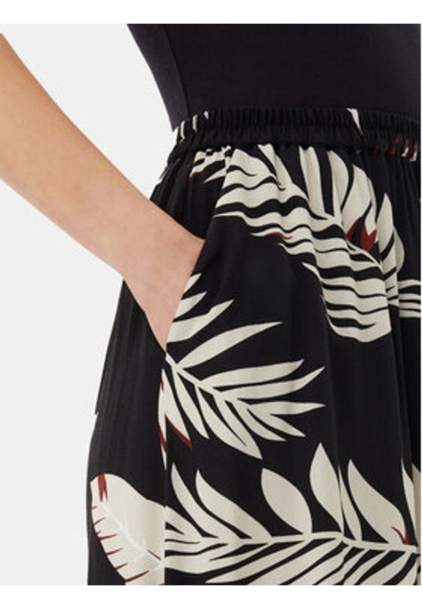 Vero Moda Spódnica maxi Easy Joy 10302047 Czarny Regular Fit. Kolor: czarny. Materiał: wiskoza