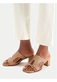 MEXX Klapki EO-WS1161-04 Beżowy. Kolor: beżowy. Materiał: skóra #7