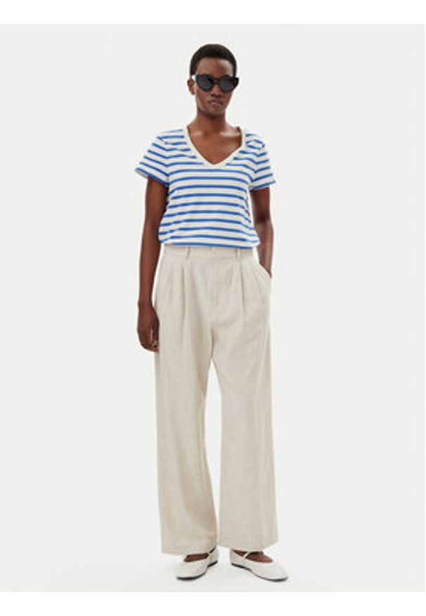 GAP - Gap T-Shirt 721625-02 Niebieski Regular Fit. Kolor: niebieski. Materiał: bawełna