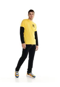 LEONE 1947 APPAREL - Męska koszulka Leone z długim rękawem Active. Kolor: żółty. Materiał: tkanina. Długość rękawa: długi rękaw. Długość: długie. Styl: sportowy