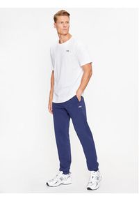Fila Spodnie dresowe FAM0342 Niebieski Regular Fit. Kolor: niebieski. Materiał: dresówka, bawełna