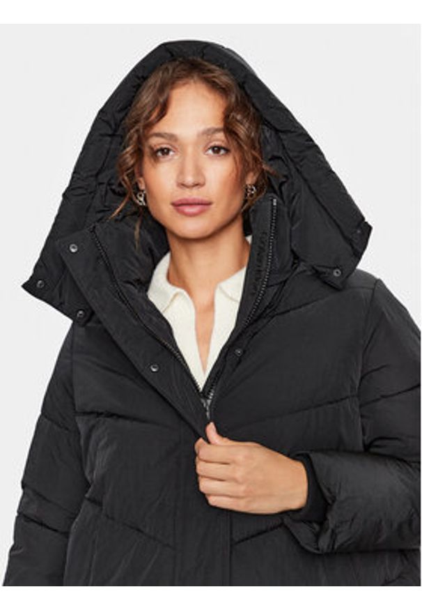 Calvin Klein Kurtka zimowa Modern K20K204690 Czarny Regular Fit. Kolor: czarny. Materiał: syntetyk. Sezon: zima