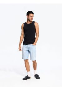 Reserved - Jeansowe szorty slim fit - niebieski. Kolor: niebieski. Materiał: jeans