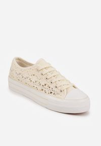 Born2be - Jasnobeżowe Ażurowe Trampki Przed Kostkę Russi. Wysokość cholewki: przed kostkę. Kolor: beżowy. Materiał: jeans. Wzór: ażurowy #7