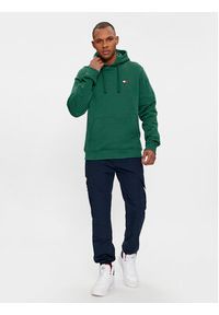 Tommy Jeans Bluza Badge DM0DM17988 Zielony Regular Fit. Kolor: zielony. Materiał: bawełna #2