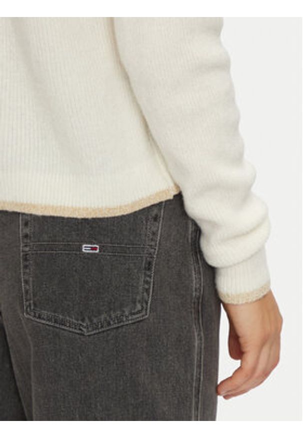 Tommy Jeans Sweter DW0DW19833 Écru Regular Fit. Materiał: wełna