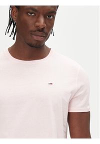 Tommy Jeans T-Shirt DM0DM04411 Różowy Slim Fit. Kolor: różowy. Materiał: bawełna #3