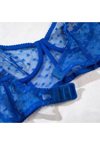 Intica - Komplet bielizny z topem na ramiączkach z delikatnym wzorem Angie. Kolor: beżowy. Materiał: materiał #10