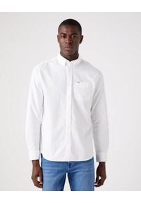 Wrangler - WRANGLER LS 1 PKT BUTTON DOWN SHIRT MĘSKA KOSZULA MATERIAŁOWA WHITE W5B1BM989 112323745. Typ kołnierza: button down. Materiał: materiał #1