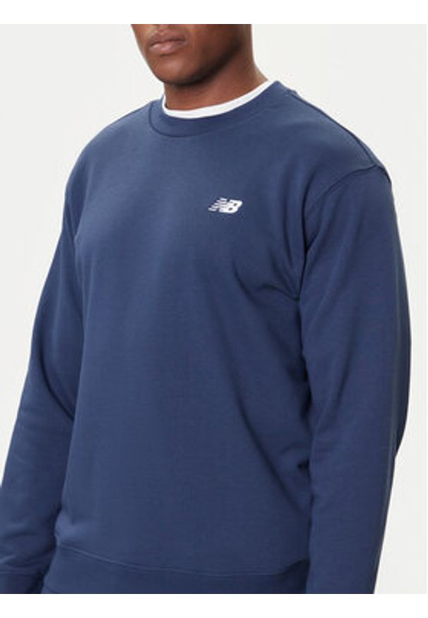 New Balance Bluza Small Logo MT41507 Granatowy Relaxed Fit. Kolor: niebieski. Materiał: bawełna