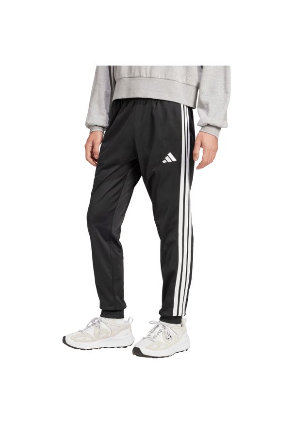 Adidas - Spodnie męskie adidas 3-Stripes Tricot Regular Tapered. Kolor: wielokolorowy, biały, czarny. Sport: fitness