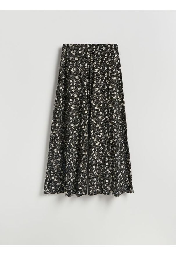 Reserved - Wzorzyste spodnie palazzo - inny. Materiał: dzianina