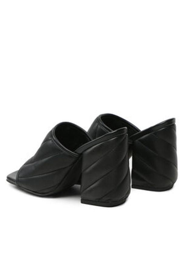 Pinko - PINKO Klapki Martine Sabot Nappa Trapuntata PE 23 BLKS1 100666 A0O0 Czarny. Kolor: czarny. Materiał: skóra