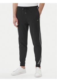 BOSS Spodnie dresowe 50554794 Czarny Regular Fit. Kolor: czarny. Materiał: syntetyk #1