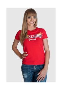 MOSCHINO T-shirt damski czerwony z nadrukiem logo i misia, Rozmiar XS. Kolor: czerwony. Materiał: prążkowany, dzianina. Długość rękawa: krótki rękaw. Długość: krótkie. Wzór: nadruk #1