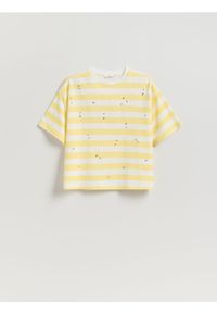 Reserved - Bawełniany t-shirt z aplikacją - żółty. Kolor: żółty. Materiał: bawełna. Wzór: aplikacja